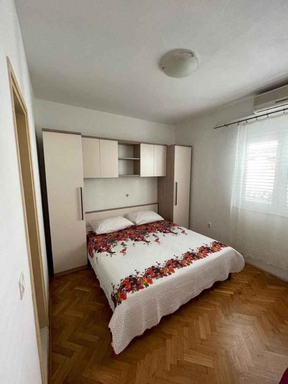 Apartment Martina Tučepi Exteriér fotografie
