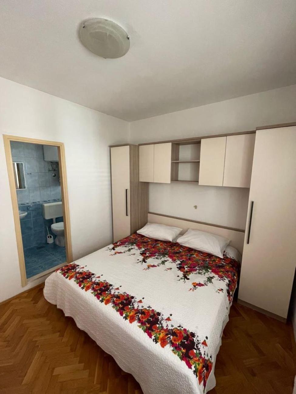 Apartment Martina Tučepi Exteriér fotografie